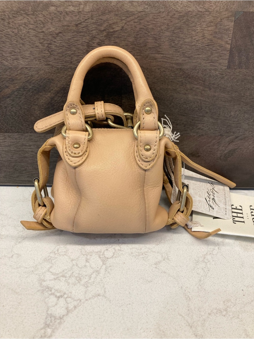 NWT FREE PEOPLE We the Free Micro Emerson Leather Mini Bag in
Italian Straw🧡 - Picture 4 of 4